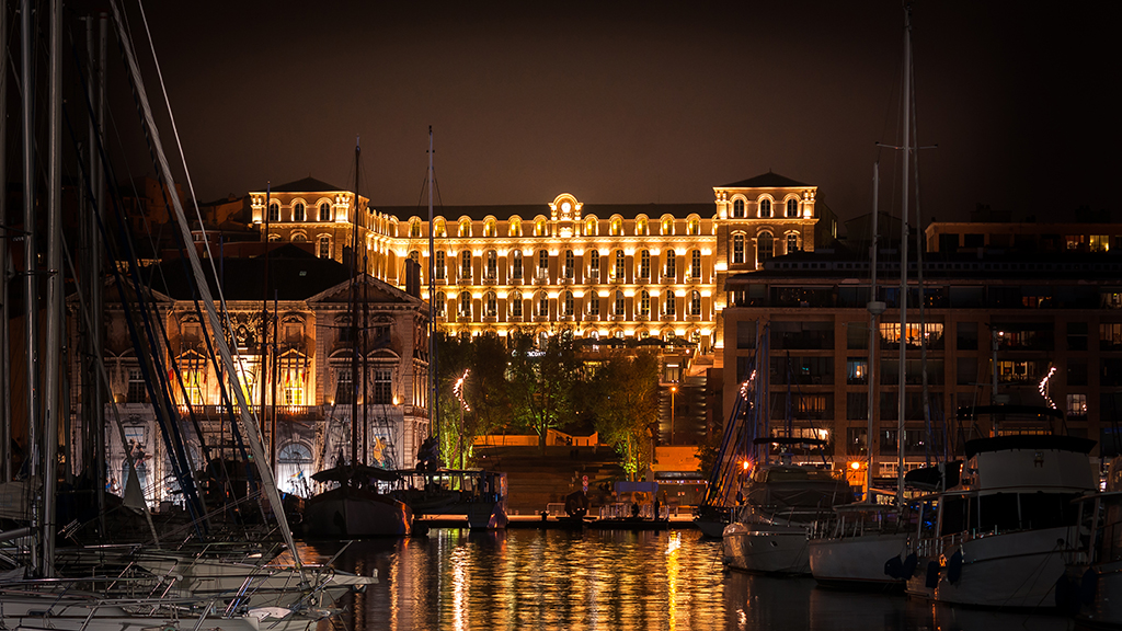 INTERCONTINENTAL — photo 2