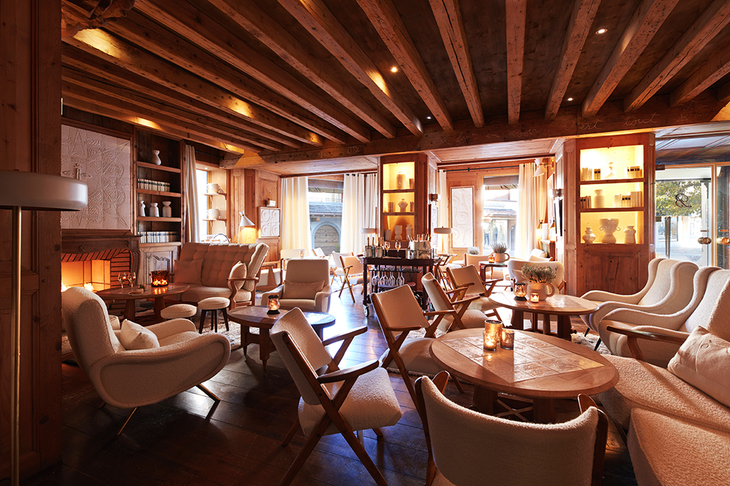 HÔTEL MONT-BLANC — photo 13