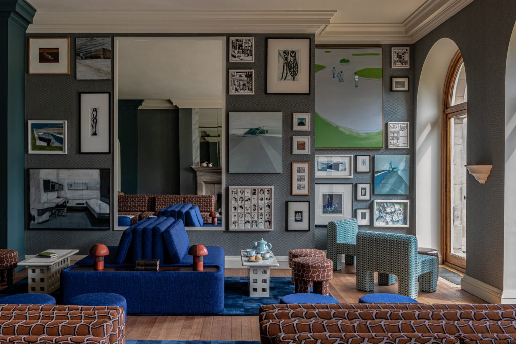 COWLEY MANOR EXPERIMENTAL — photo 22